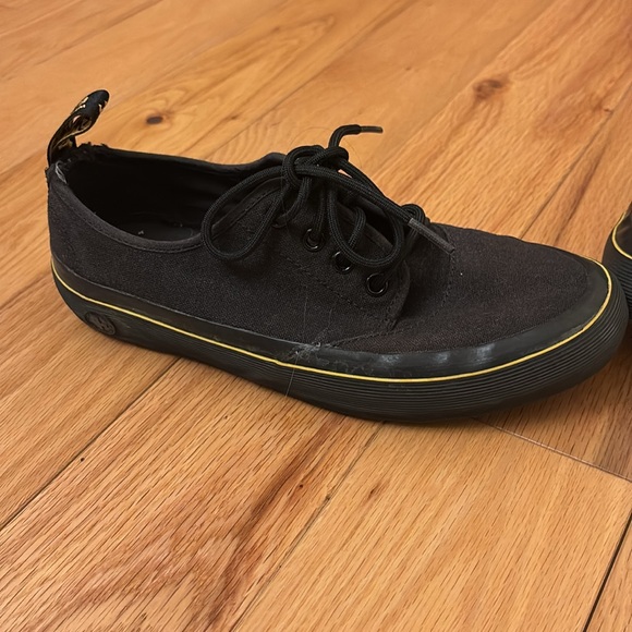 Dr. Martin Sneakers - Picture 11 of 12